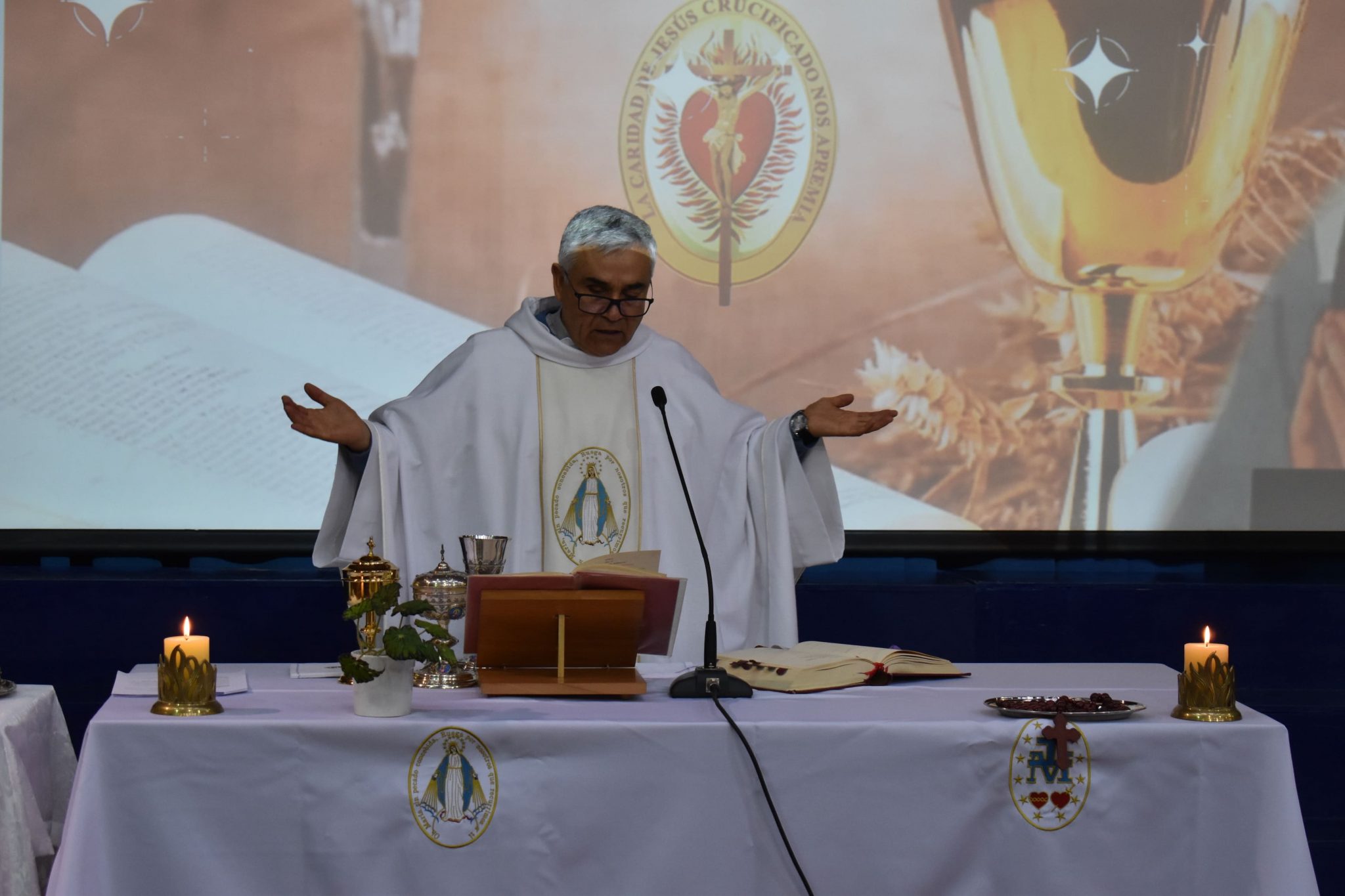 Nuestra Fundadora : VIDA DE LA MADRE MARÍA DE SAN JOS – QGOYU